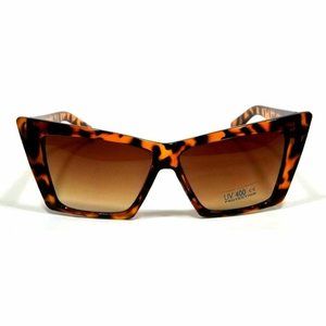 NWT Retro Cat Eye Rectangular Pointed Tortoise Brown Sunglasses